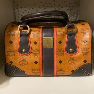Mcm Boston cognac💯💯 Authentic